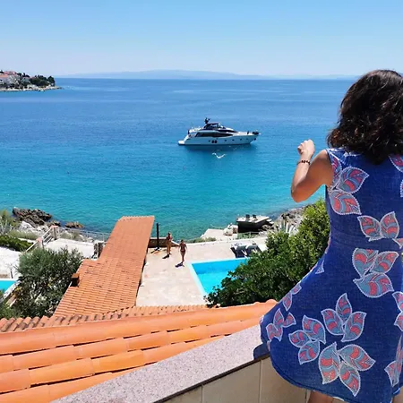 Trogir Apartments 4 Rooms *