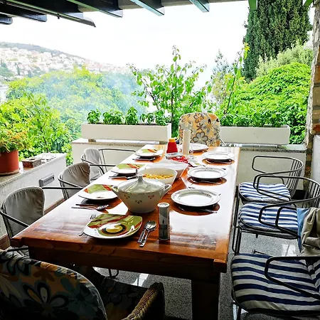 Apartment Trogir Apartments 4 Rooms *