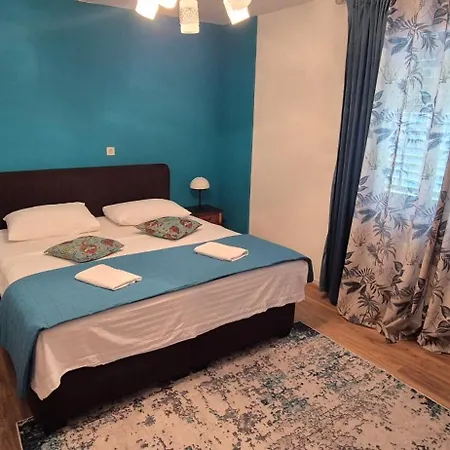 Trogir Apartments * Trogir